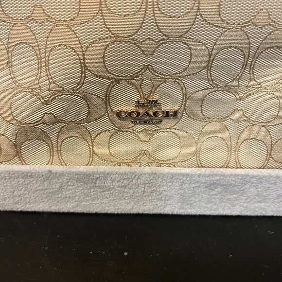 NWOT COACH SIGNATURE LEATHER AND CANVAS BAG - Picture 2 of 4